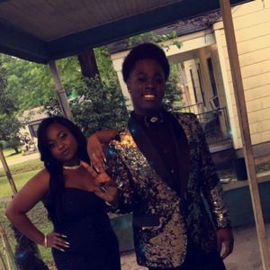 Meet your Posher, Yadaa